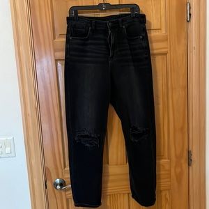 American Eagle distressed jeans
